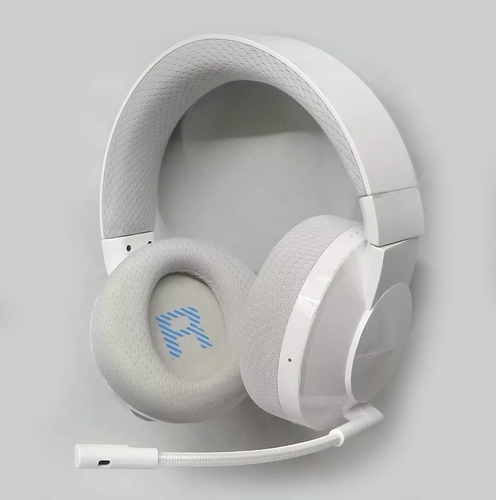 【中古】PCハード Lenovo ワイヤレスゲーミングヘッドセット Legion(ホワイト)[H600]