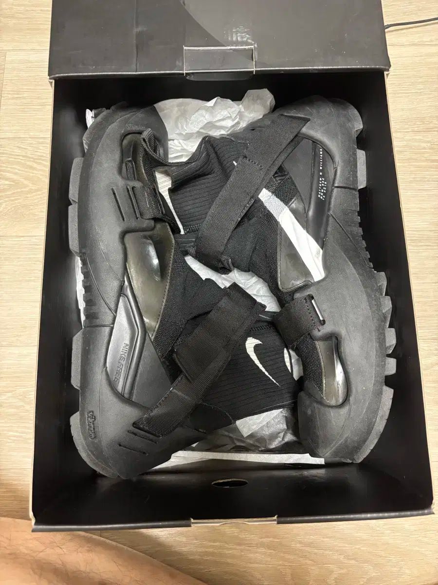NIKE ナイキ mmw tr3