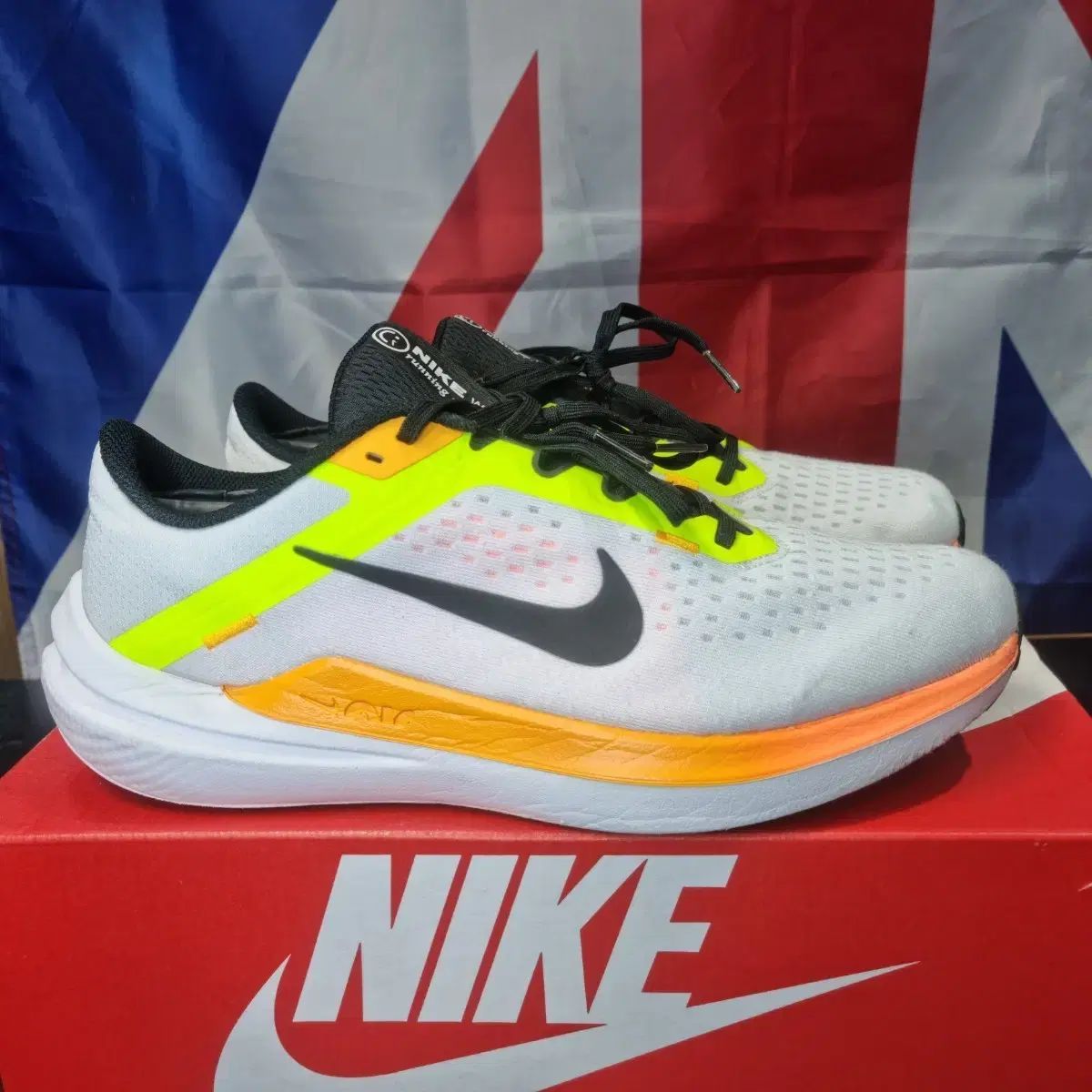 NIKE ナイキ ランニングシューズ 270