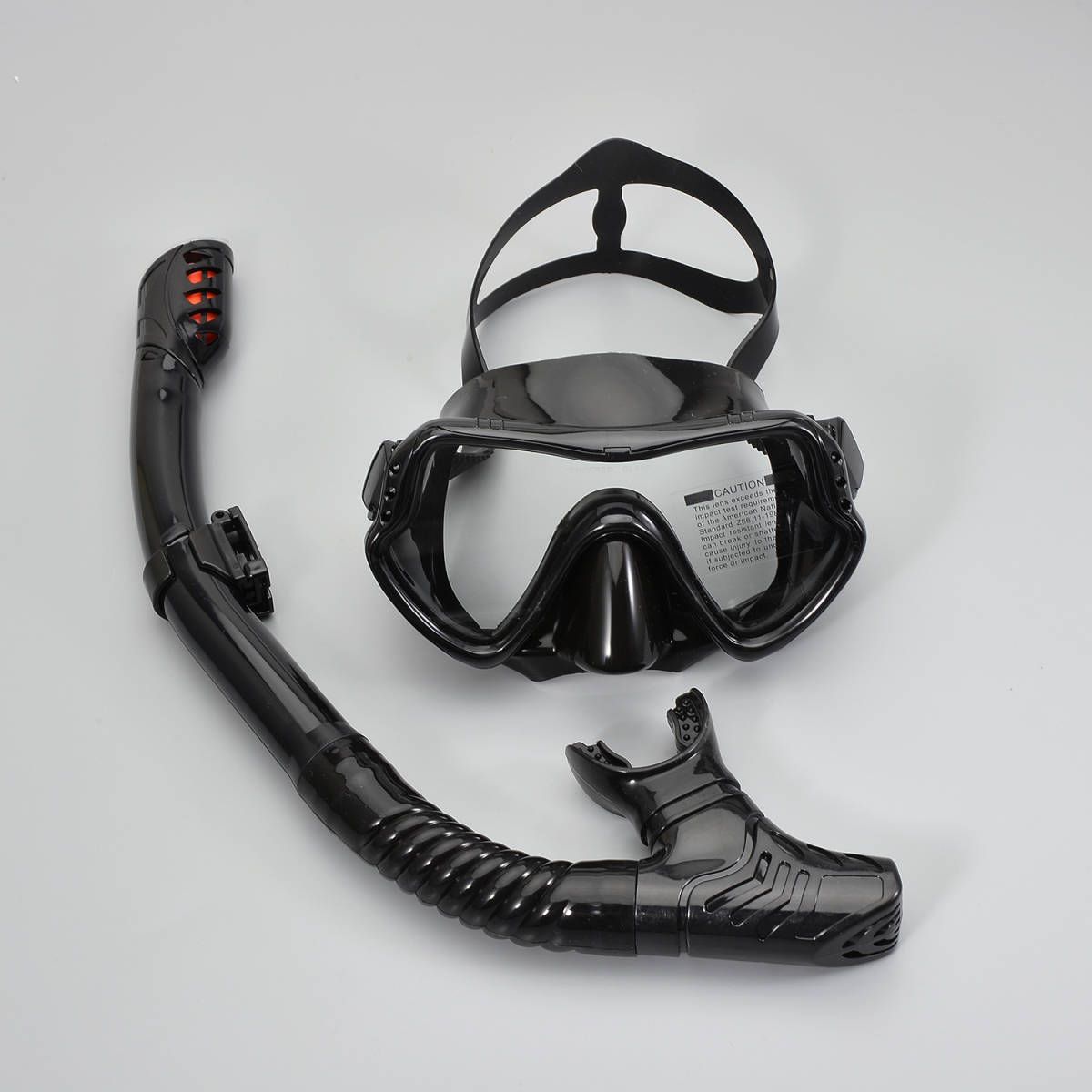 新入荷 軽器材 マスク ダイビングマスク シュノーケル 潜水メガネ 水面下呼吸パイプ お色選択可