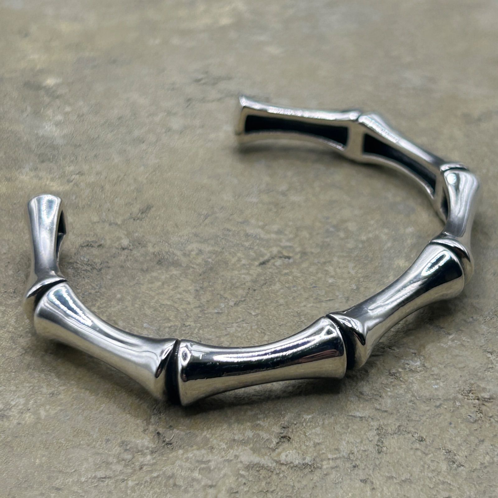 シルバー925 Sterling ボーンデザインヘビーバングル/軽研磨仕上げ Silver925 Wide Straight Bangle KARPOS -カルポス- | Ops