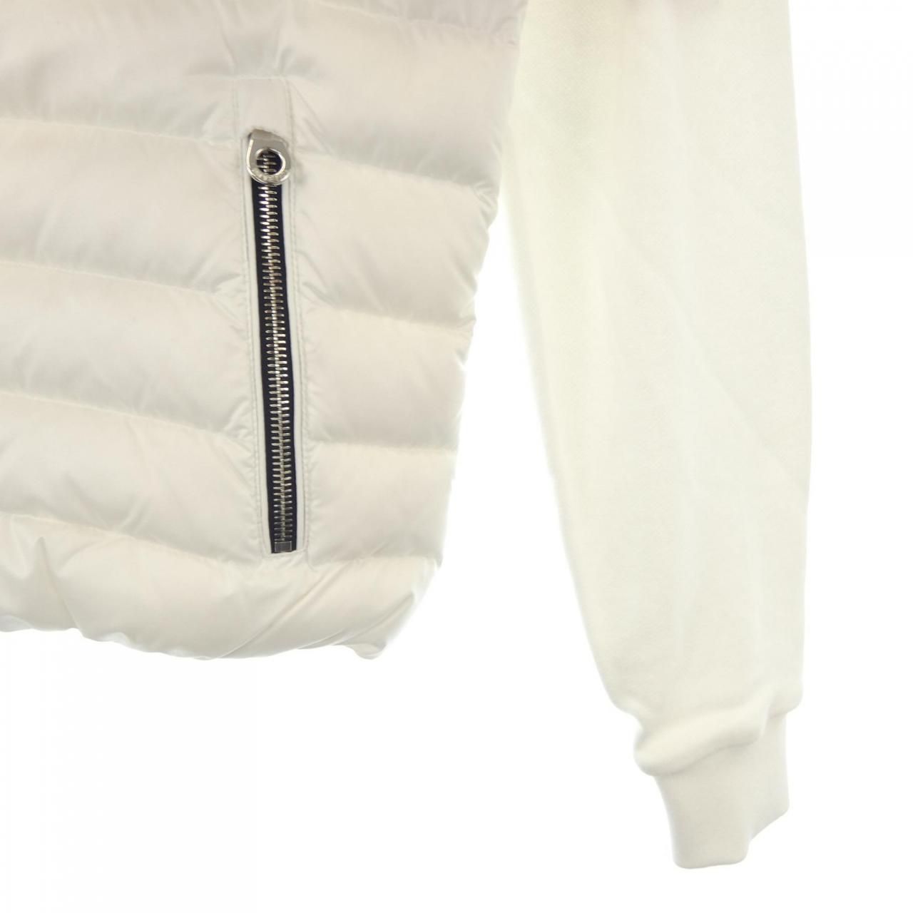 BENEFICA ダウンジャケット