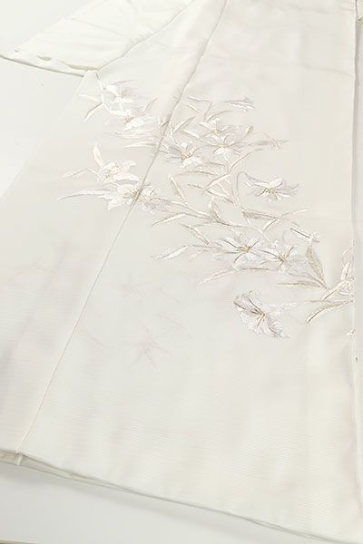 超細密手刺繍