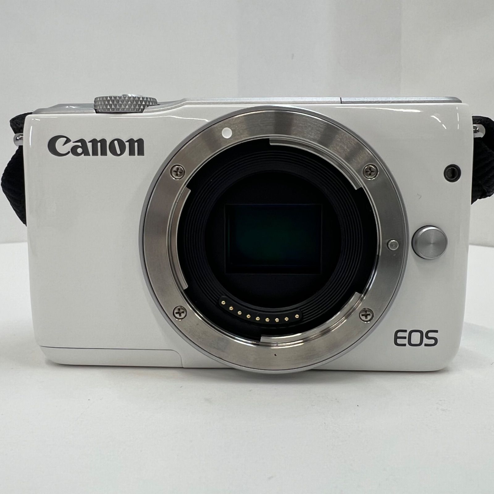 6-000022 Canon EOS M10 15-45mm F3.5-6.3 IS STM キャノン レンズセット
