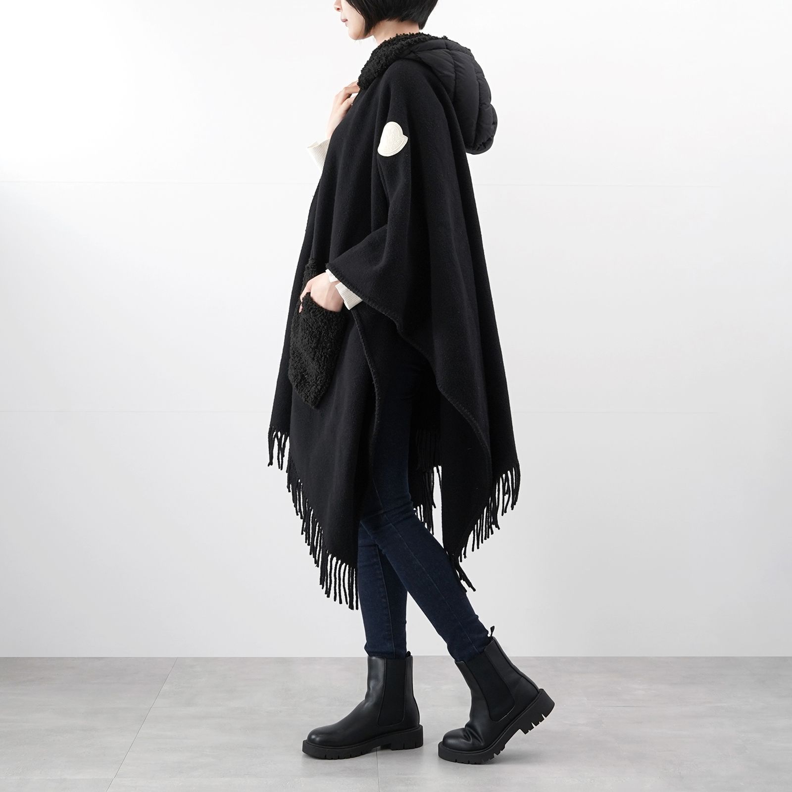 モンクレール MANTELLA