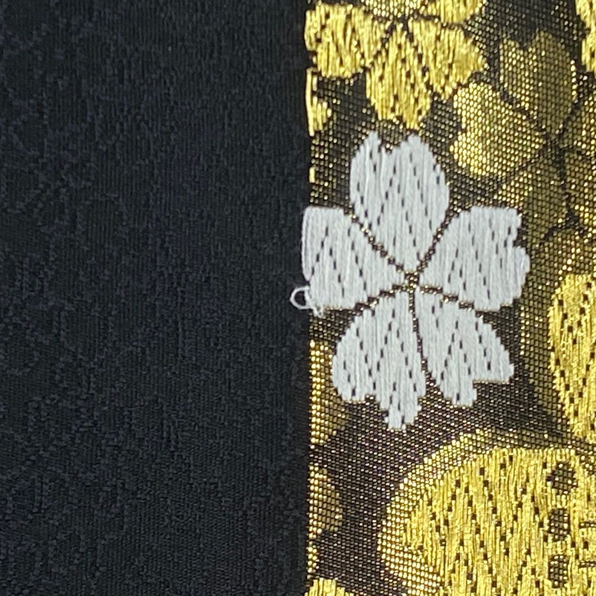 袋帯 美品 秀品 桜 金銀糸 唐織 金色 六通 正絹 【中古】 - メルカリ