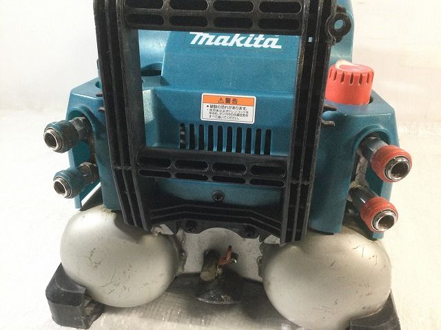 ☆中古品☆makita マキタ エアコンプレッサ AC461XL エアー工具 大工道具 内装業 95777 - メルカリ