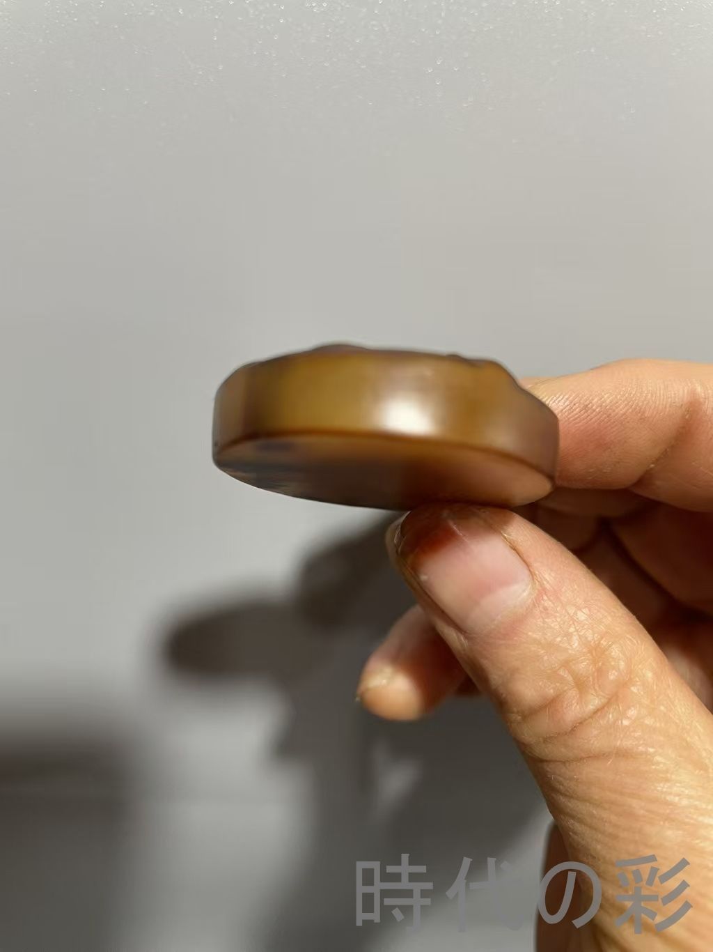 古 中国古美術 旧蔵 天然牛角 彫刻 鍾魁捉鬼 牌子 唐物 古玩 骨董 お守り 装身具 細密彫刻 R07092908 NEXPOTALLINN_EU