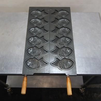 1 部品販売 大和田製作所 たい焼き 機 用 板 アルミ テフロン再塗装品 6匹 135×72mm L547W163H20mm 鯛焼き フッ素加工 7.36kg
