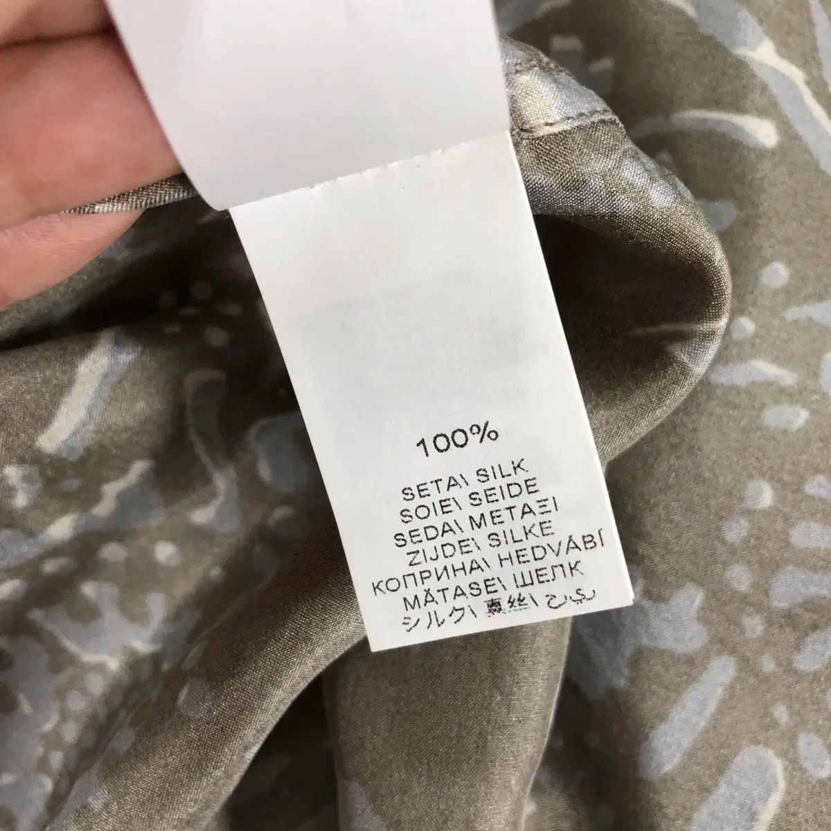 美品　BRUNELLO CUCINELLI ブルネロクチネリ　シルク　ワンピース BC_PressReleaseFW24menCollecti