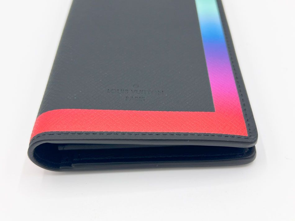 ルイヴィトン ポルトフォイユ・ブラザ タイガ 長財布 極美品】ルイ