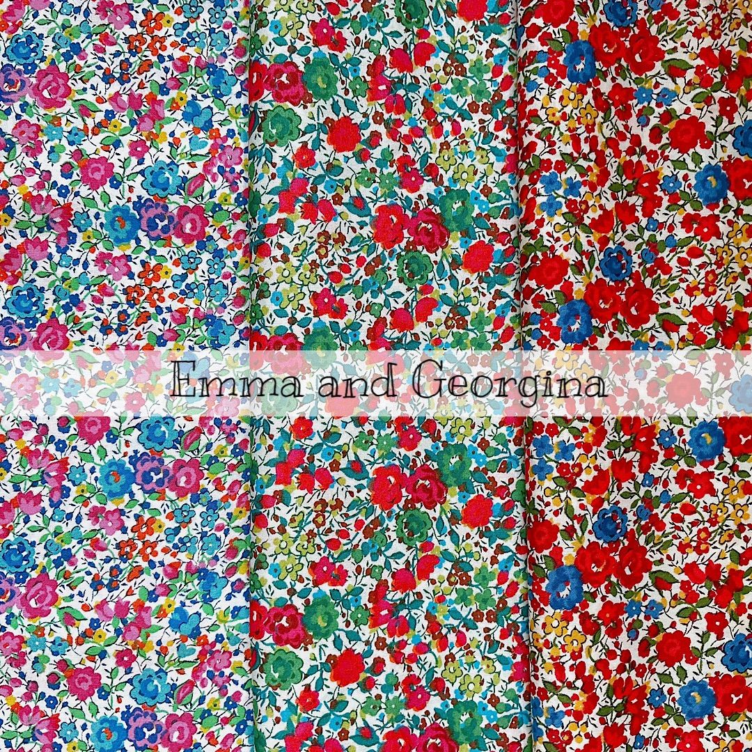 輸入リバティ　クラウド・ミス　ブルー系　ハンドメイド　ハンカチ　辰年リバティ！ 輸入リバティ クラウド・ミス ブルー系 ハンドメイド ハンカチ 辰年