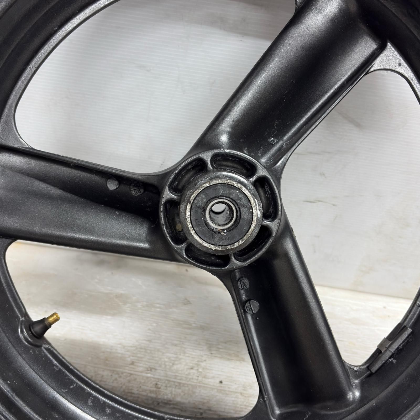 HONDA ホーネット250 MC31 フロントホイール ホンダ