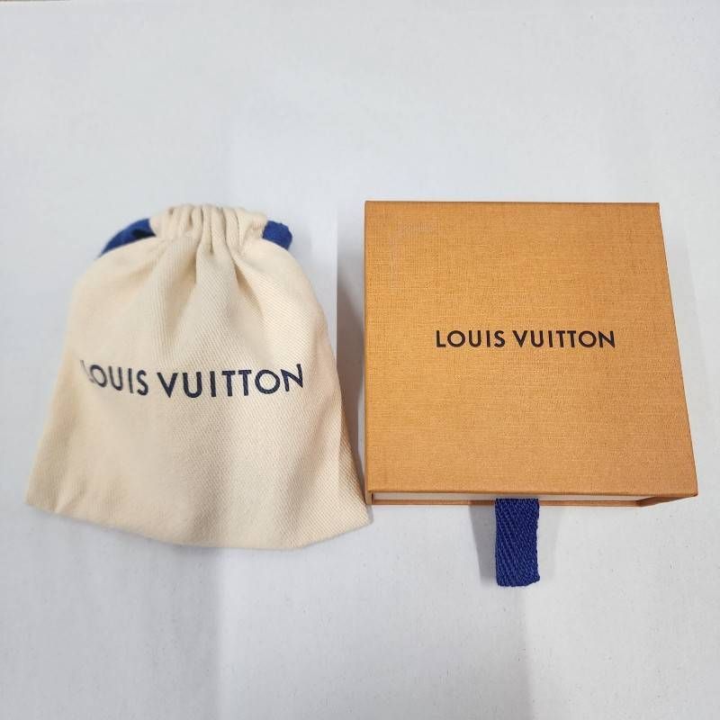 ゴールド モノグラム