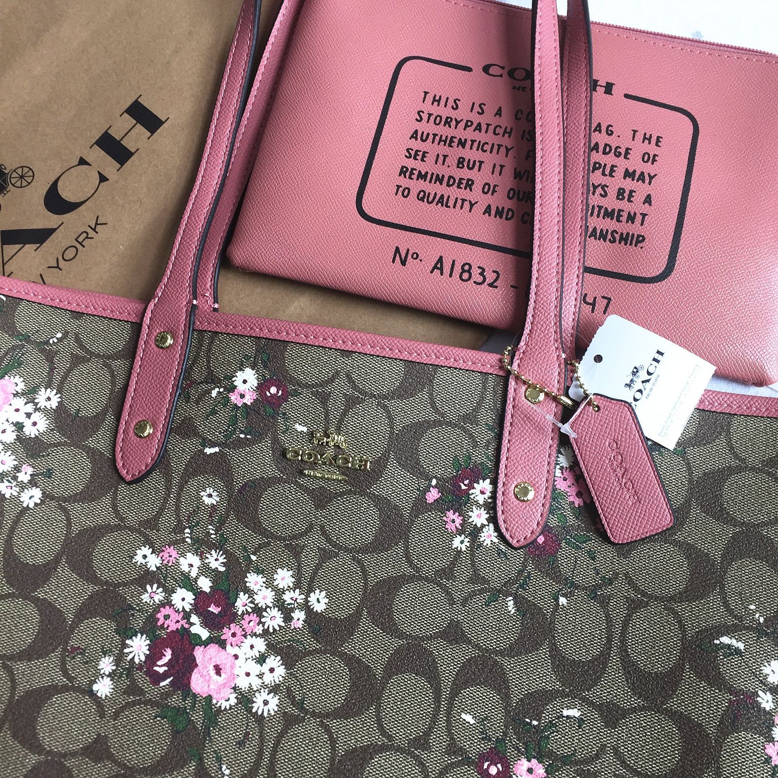 コーチバッグ F29547 花柄 トートバッグ ショルダーバッグ リバーシブル コーチバッグ F29547 花柄 トートバッグ ショルダーバッグ