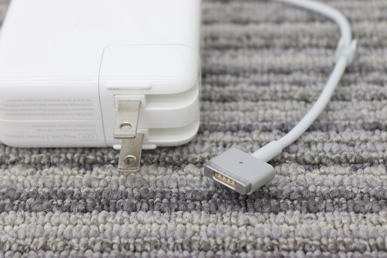 45W Magsafe2 power adapter Apple純正① - MacBookアクセサリー