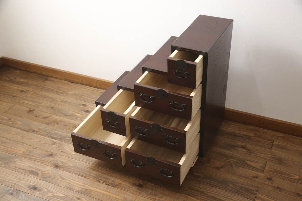 ☆事前問合せ必須☆ 青木産業製 階段箪笥 中古 上質 江戸整理タンス