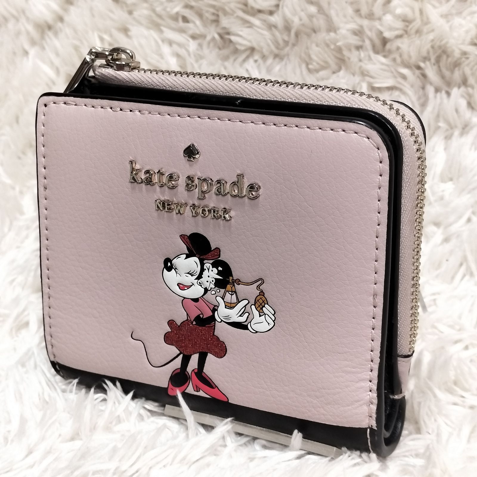 美品】kate spade NEW YORK×Disney 二つ折り財布 【公式通販】