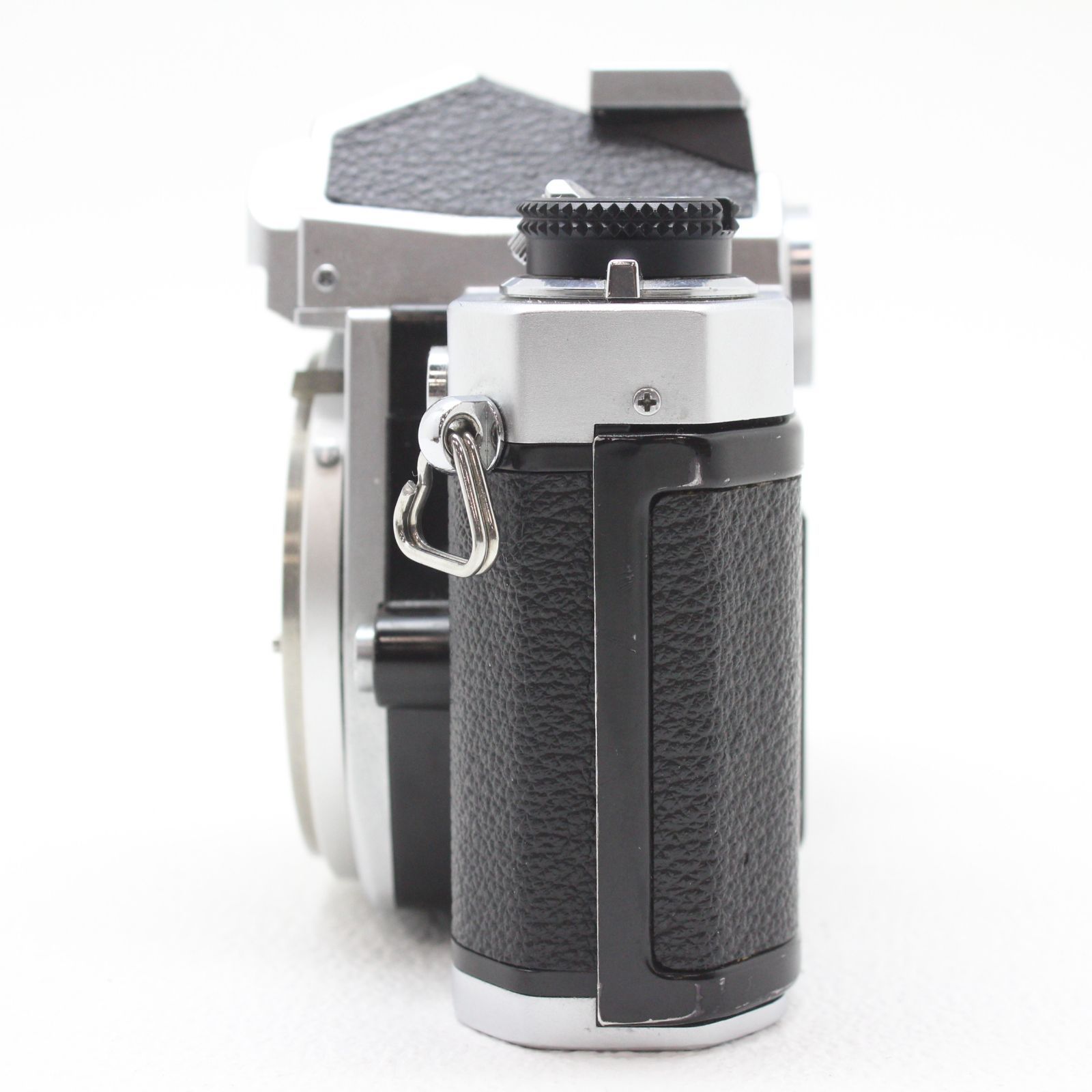 NIKON ニコン FM シルバー 動作品 Amazon | Nikon FM シルバー | 一眼レフカメラ 通販