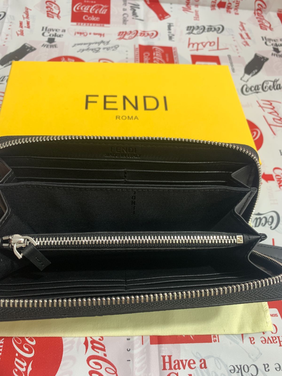 メンズ FENDI フェンディ  長財布 小銭入れ☆カード【箱付き】実物