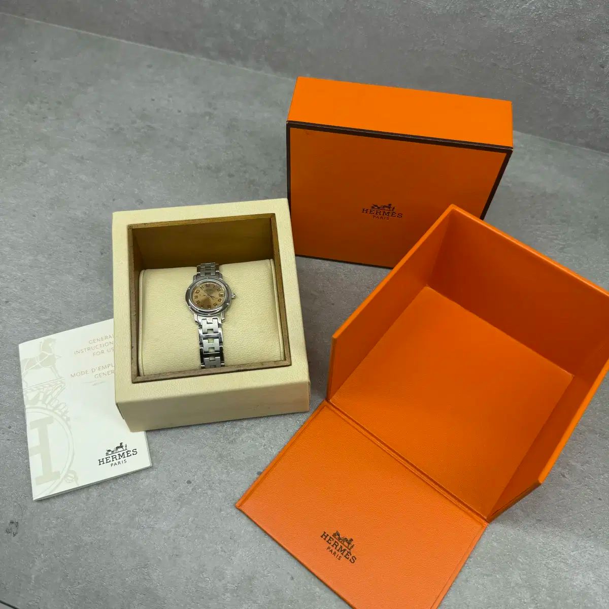HERMES エルメス