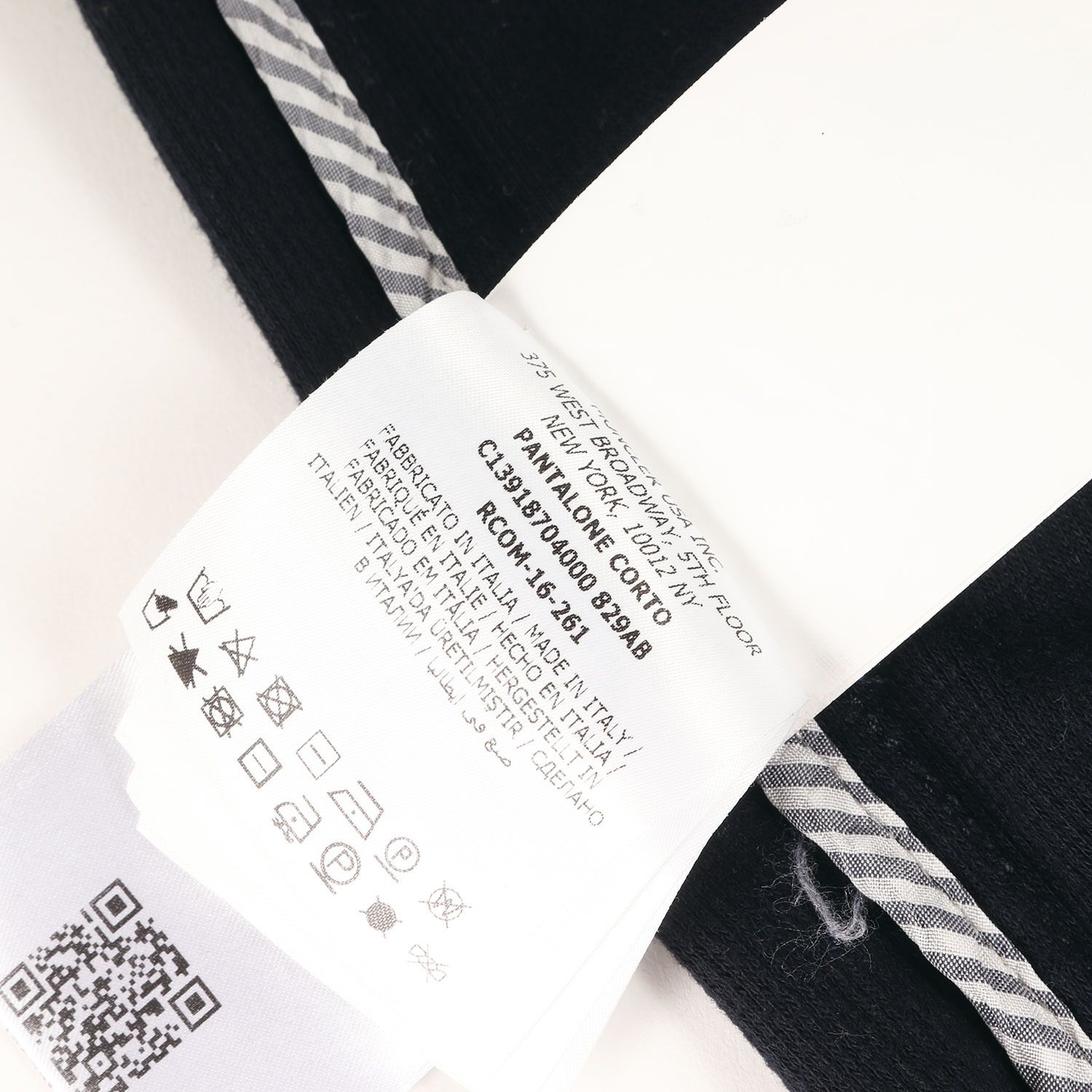 モンクレールMoncler Gamme Bleuショートパンツ美品 MONCLER GAMME BLEU モンクレールガムブルー パンツ サイズ:S