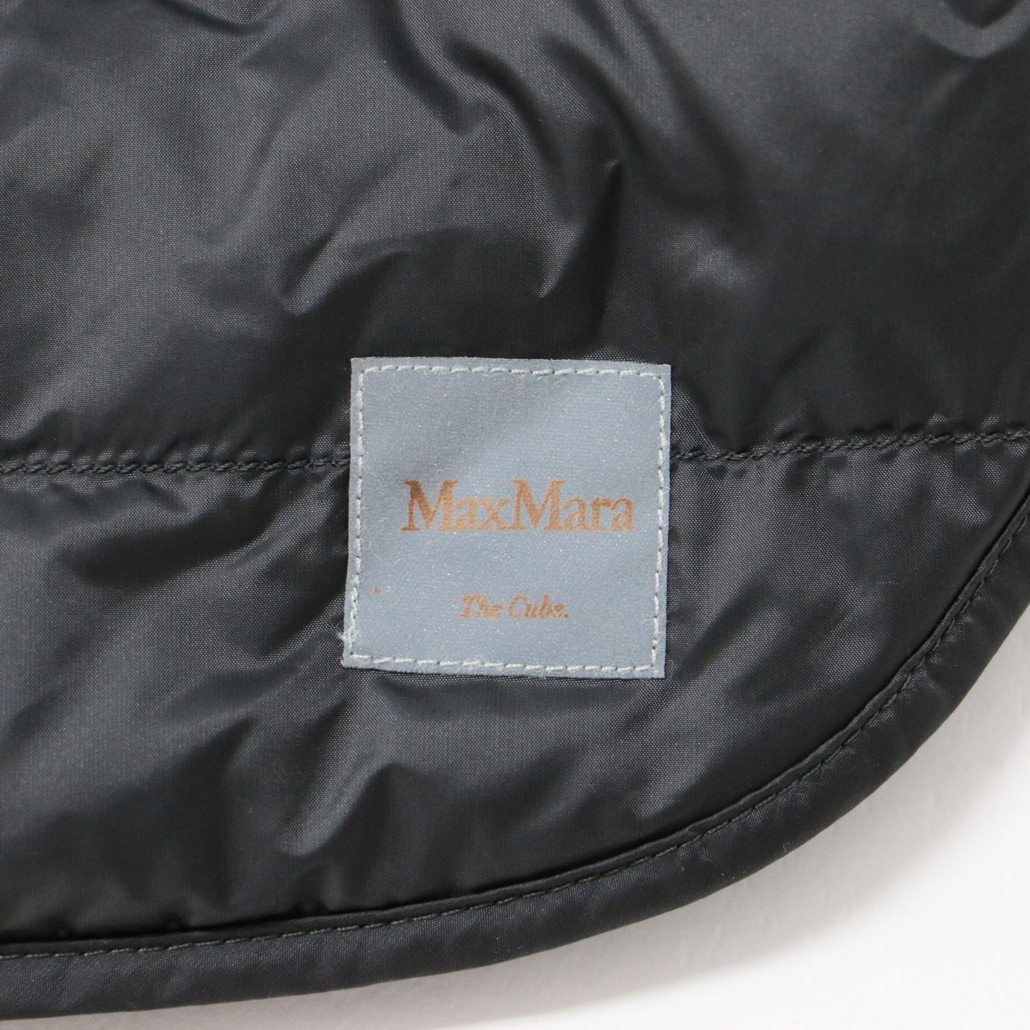 美品 Max Mara The Cube. マックスマーラ ザ キューブ ダウン ベスト 
