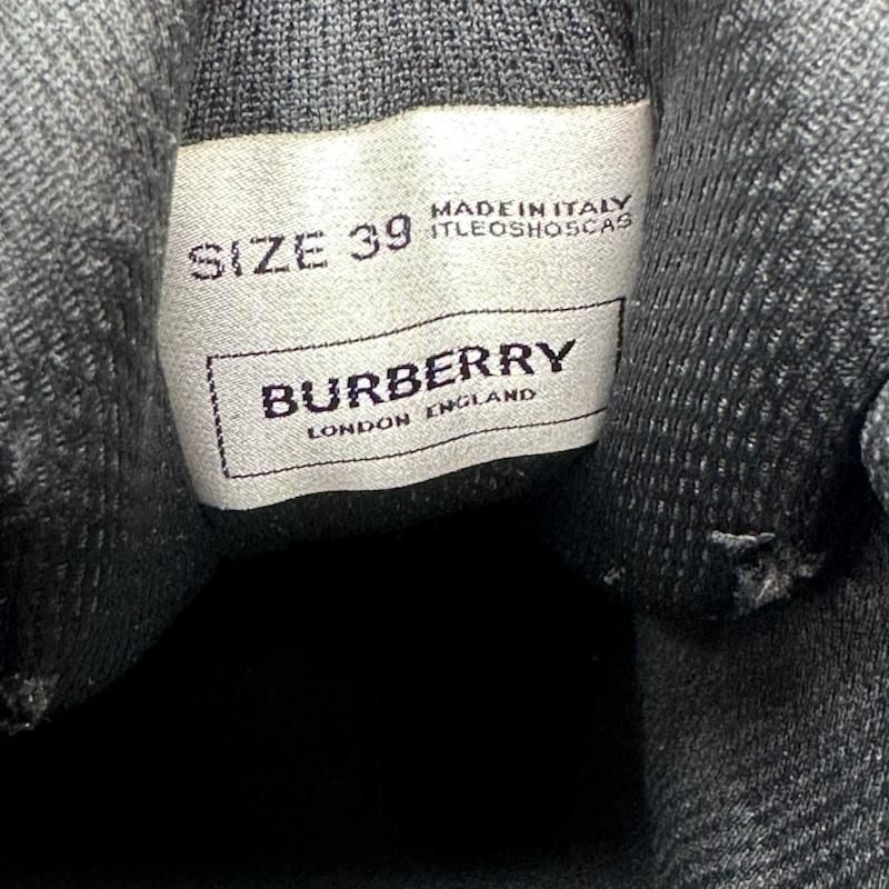 BURBERRY バーバリー スニーカー レオパード 豹柄 アーサー 厚底 美品 バーバリーの新作スニーカー「アーサー」は光沢のあるソールが目
