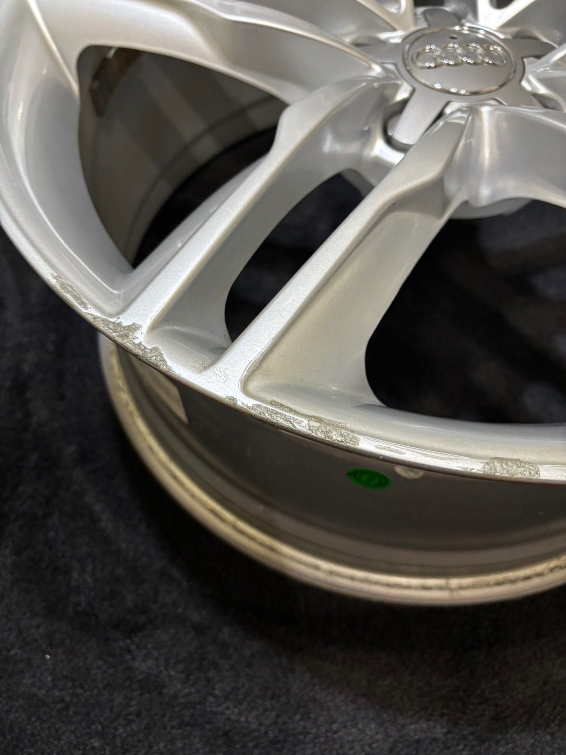 ☆アウディ 8T S5 純正 19インチ 8.5J +32 112 5H アルミホイール 4本