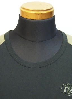4,5分袖Tシャツ