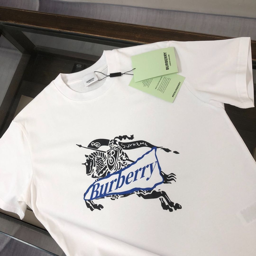 本日限定特価】BURBERRY クルーネックTシャツ - 高品質コットン