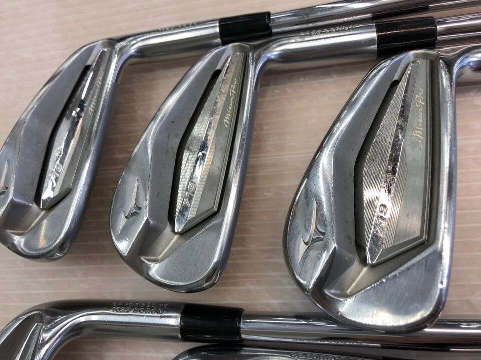 Mizuno Pro