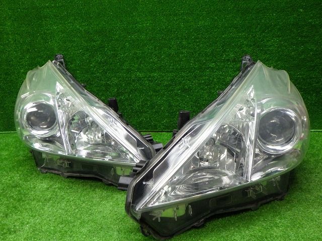 プリウスアルファ ヘッドライト左右 ハロゲン ZVW40/41 前期 47