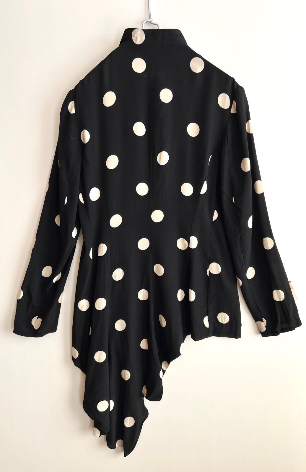 モード】ヨウジヤマモト プリュスノアール 左右非対称デザイン