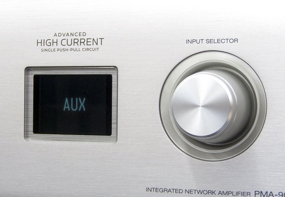 プリメインアンプ PMA-900HNE