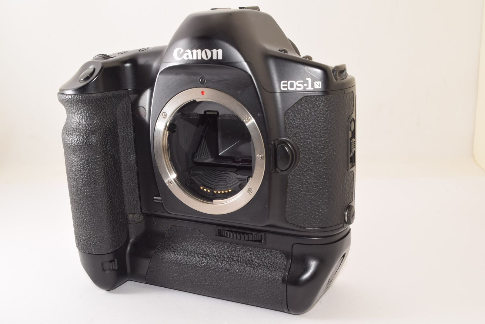 表情豊かな ジャンク品 Canon キャノン EOS-1N HS ボディ AF フィルム一眼レフカメラ J2505079 100％品質保証！