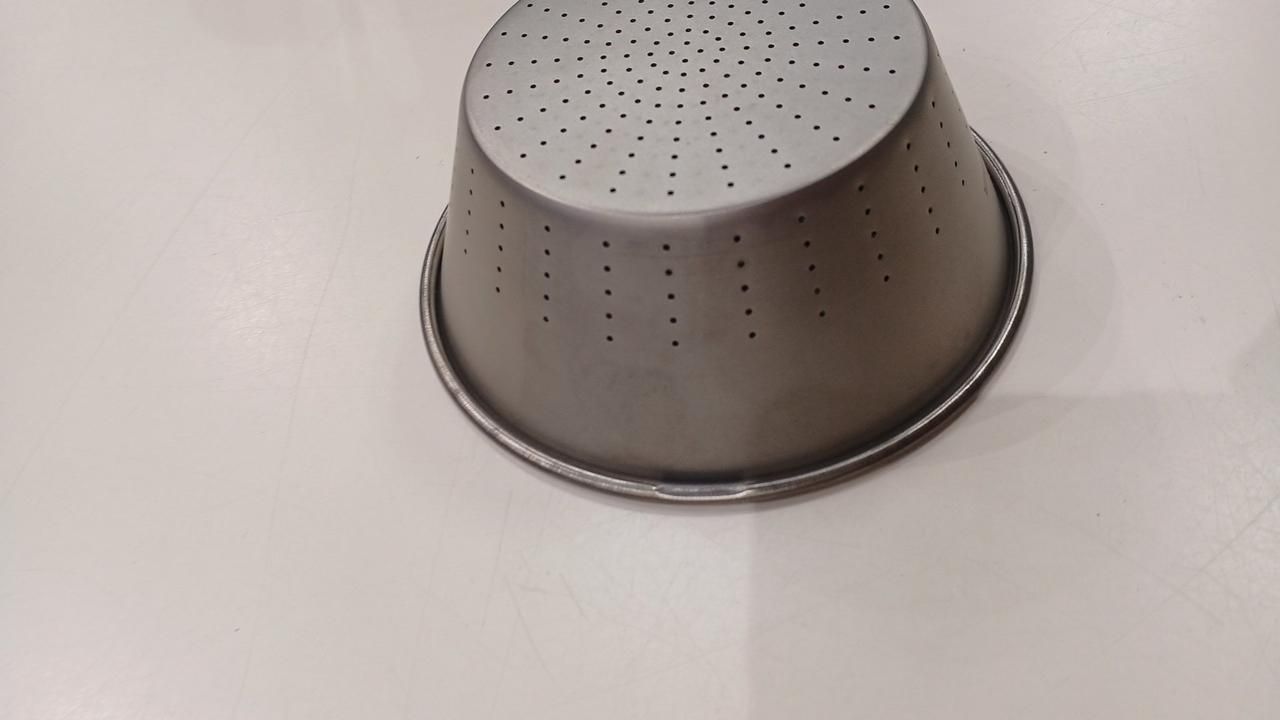 パンチドシェラカップ E