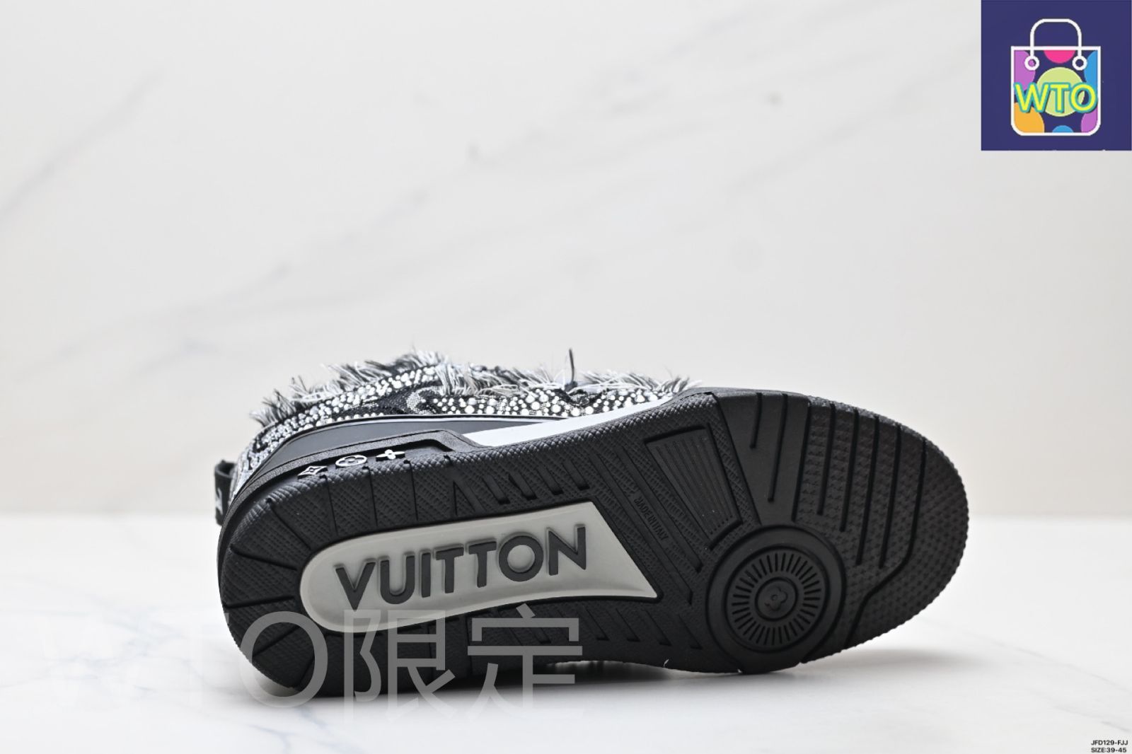 ルイヴィトンTrainer Sneaker