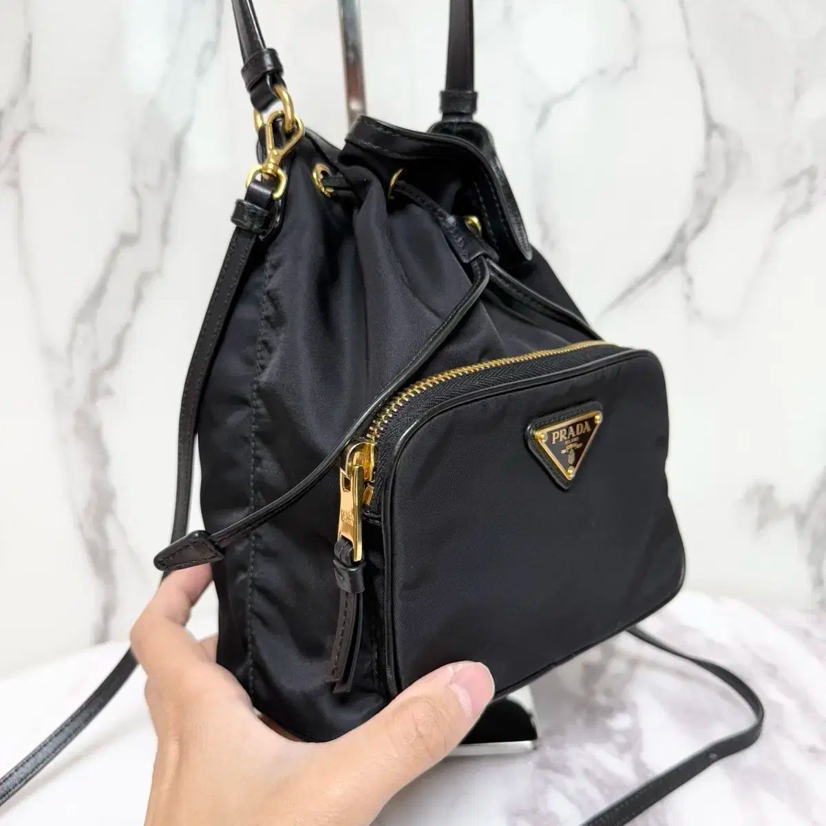 PRADA プラダ