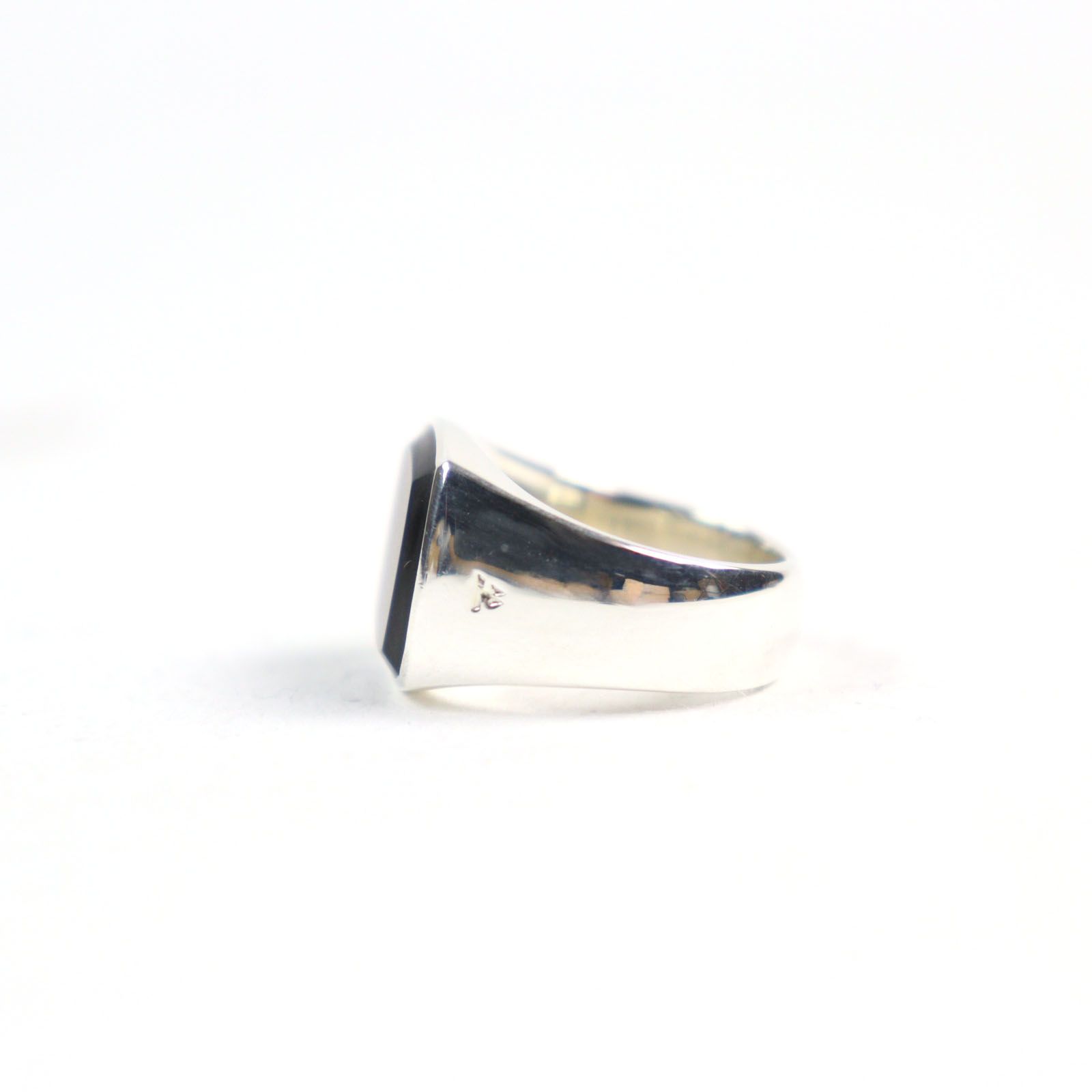 トムウッド オニキス サイズ60 TOMWOOD ブラックオニキス シグネットリング 60 【公式通販】