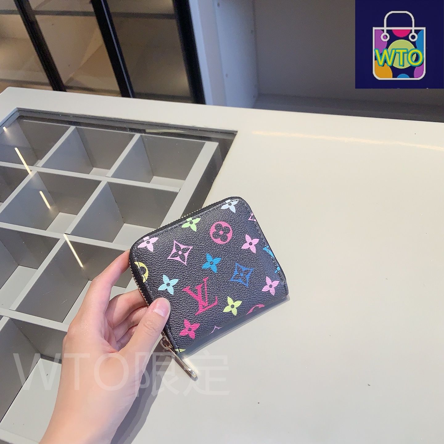 ヴィヴィアンウエストウッド ペンケース トラベルタグプリント柄 国