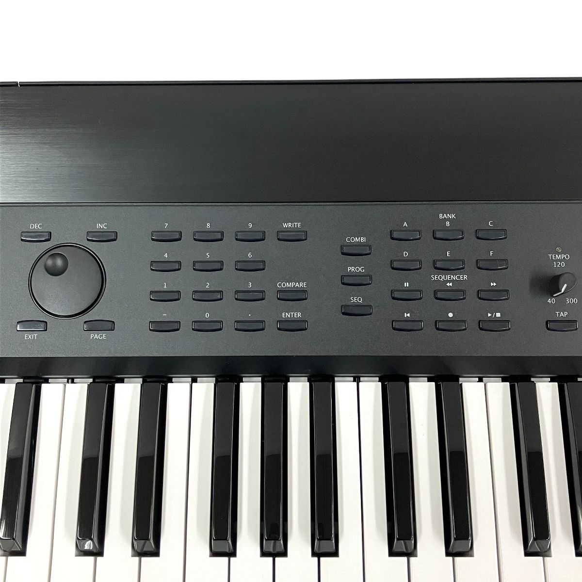 KORG 【動作保証】 KORG KROME-61 61鍵 シンセサイザー コルグ キーボード  良好 T8938141