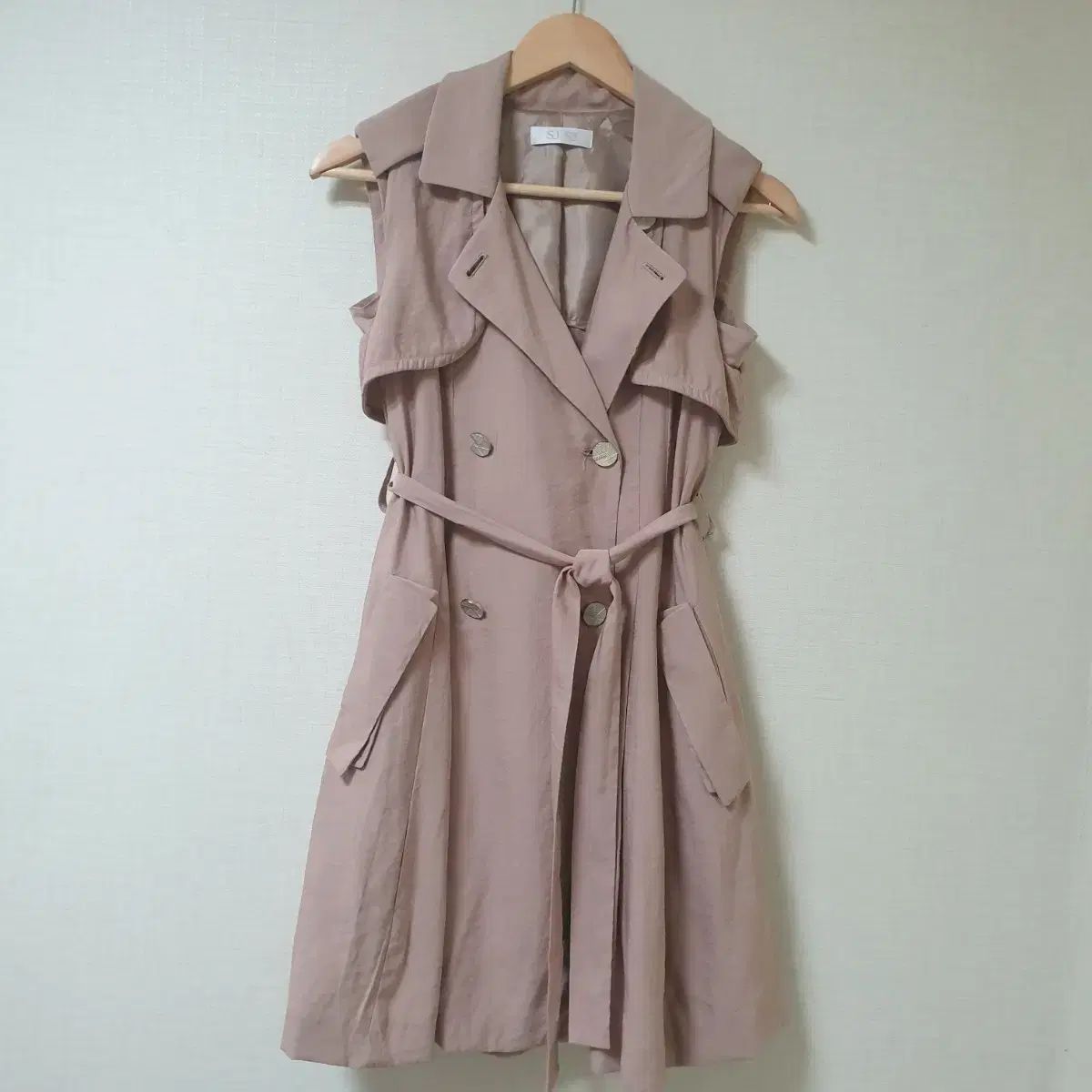 The HANDSOME SJSJ ONE PIECE S M この服はとてもきれいで良し