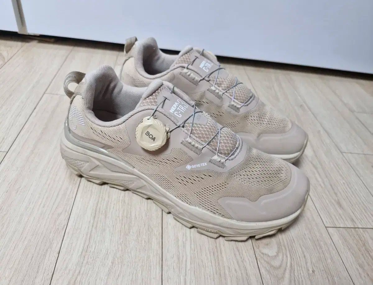 265mm ネパール GORE-TEX ゴアテックス トレッキングシューズ 登山靴