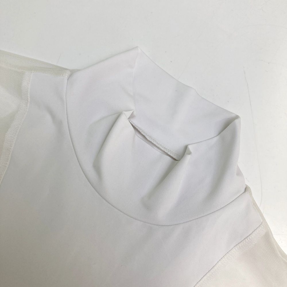 インナーTシャツ ホワイト系