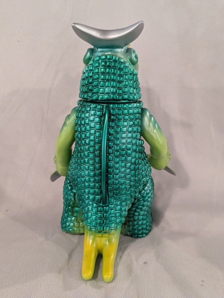 なかよし なかよしの怪獣シリーズ レッドキラー 黄緑成型 目 黄 メタ緑 銀スプレー