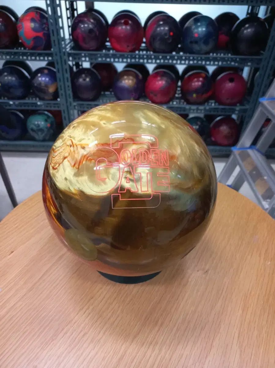 ボーリングボール リストアボール 15p トゥーフィンガー ゴールデンゲート