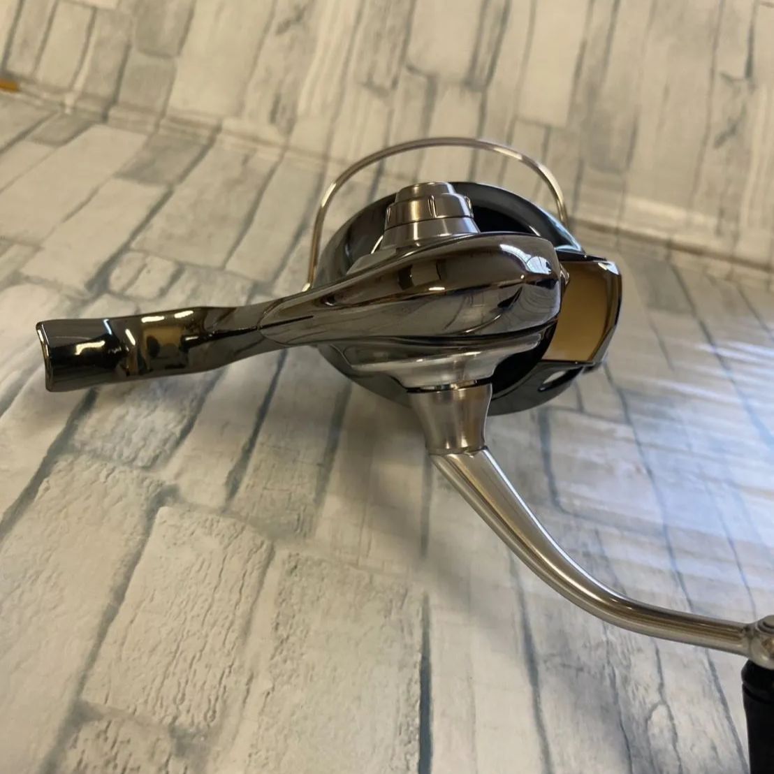 中古】22'イグジストLT4000 （60 DAIWA ダイワ 22イグジスト
