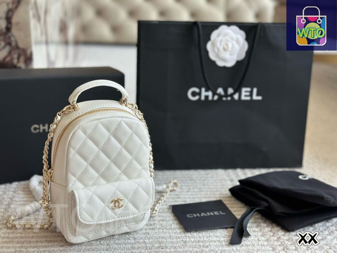 【日常使いから特別なシーンにも♪】CHANEL ショルダーバッグ 今日特価】Chanel シャネル ショルダーバッグ 可愛らしい