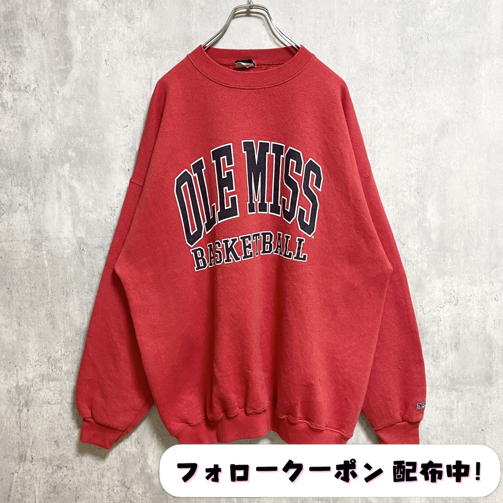 古着　used　MVSPORT　長袖カレッジプリントスウェット　トレーナー　OLEMISS　バスケ　赤　レッド　オーバーサイズ